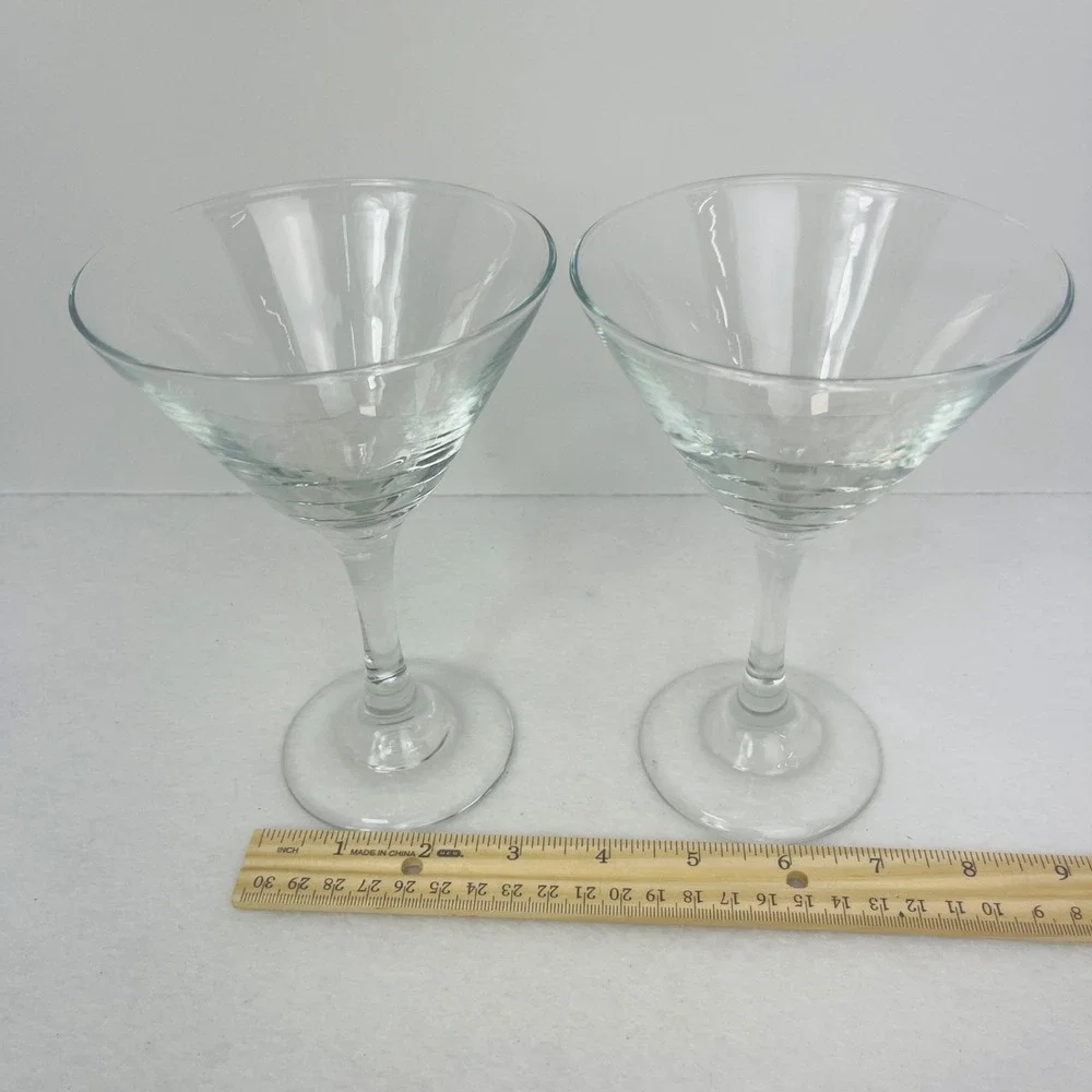 Set of 2 Clear Glass Martini Glasses Classic Stemmed Cocktail Barware 7.25in